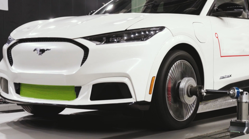 Vehicle in Wind Tunnel testing