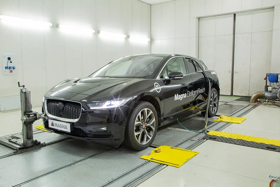 Ulcetech EtelligentReach vehicle in a test environment